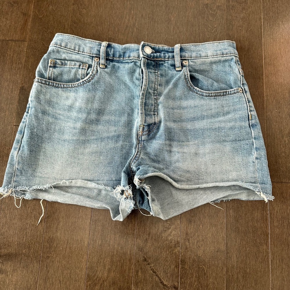 Everlane Womens Cheeky Short Button fly‎ Raw Hem Boho Classic 28